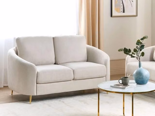 Divano Beliani a 2 posti in tessuto beige con dettagli dorati stile glamour per il tuo soggiorno