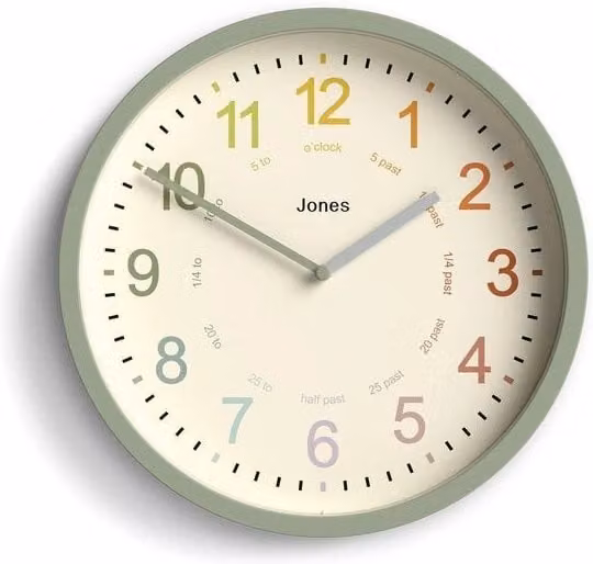 Orologio analogico da parete Jones per bambini, design moderno e rotondo, colore verde sabbia