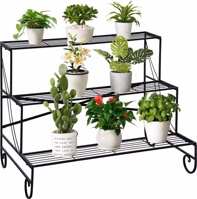 Portapiante a scala Outsunny in metallo nero a 3 livelli per giardino e decorazione esterna