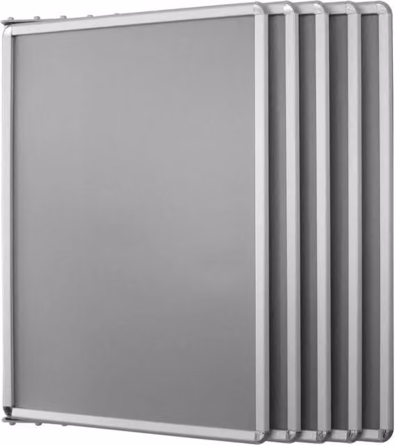 Espositore a parete Top Eventi Store con 10 cornici a scatto rettangolari in argento, dimensioni cornici: 70 x 100 cm