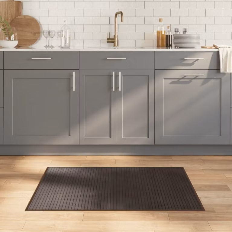 vidaXL Tappeto Rettangolare Moderno in Bambù e Polipropilene Marrone, Antiscivolo, L 70 cm x P 100 cm