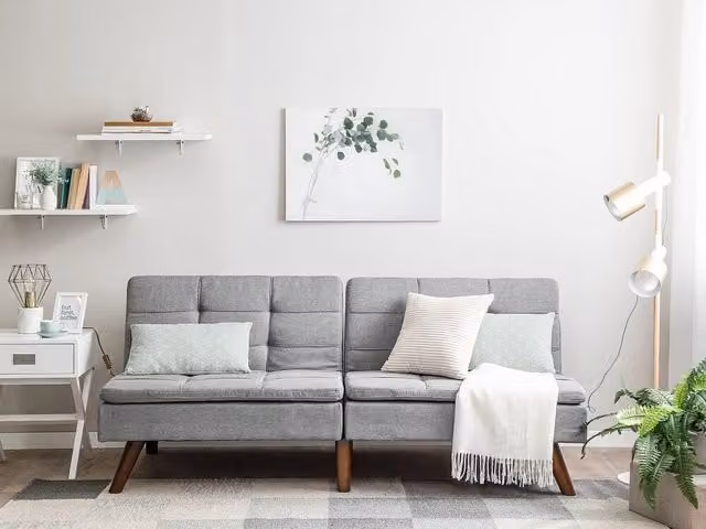 Divano letto Click Clack Beliani grigio 3 posti in tessuto con poggiatesta regolabile e struttura in legno e metallo L/P/H: 180 x 100 x 76 cm