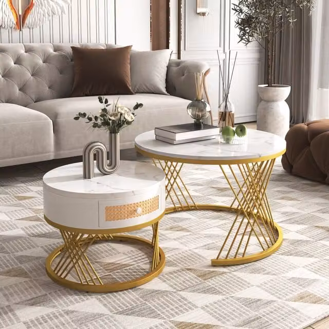 Tavolino Rotondo 2 in 1 Aosom con Piano in Marmo Bianco, Gambe in Metallo Oro e Cassetti in Rattan Sintetico con Maniglie in Legno Massello
