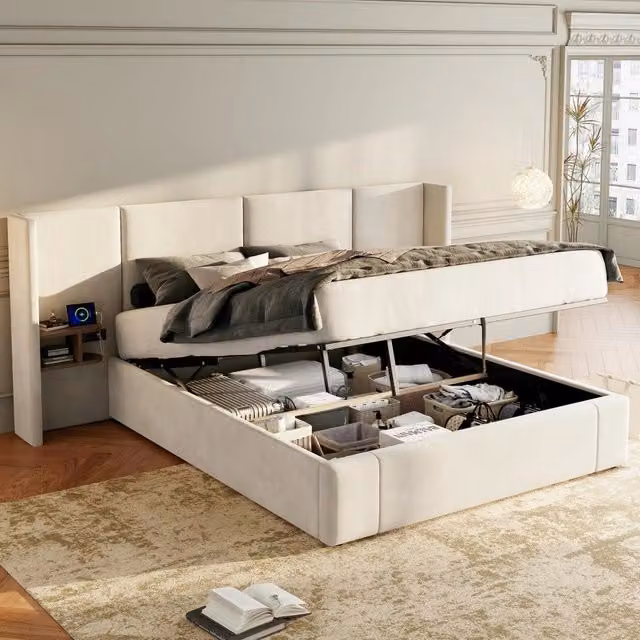 Letto con contenitore in velluto beige con sistema idraulico, porte USB e due comodini, L/P: 160 x 200 cm