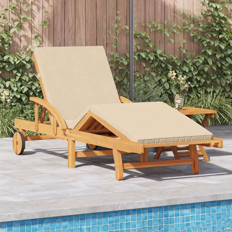 Set di 2 lettini da sole vidaXL in legno di acacia trattato con materasso beige per esterno