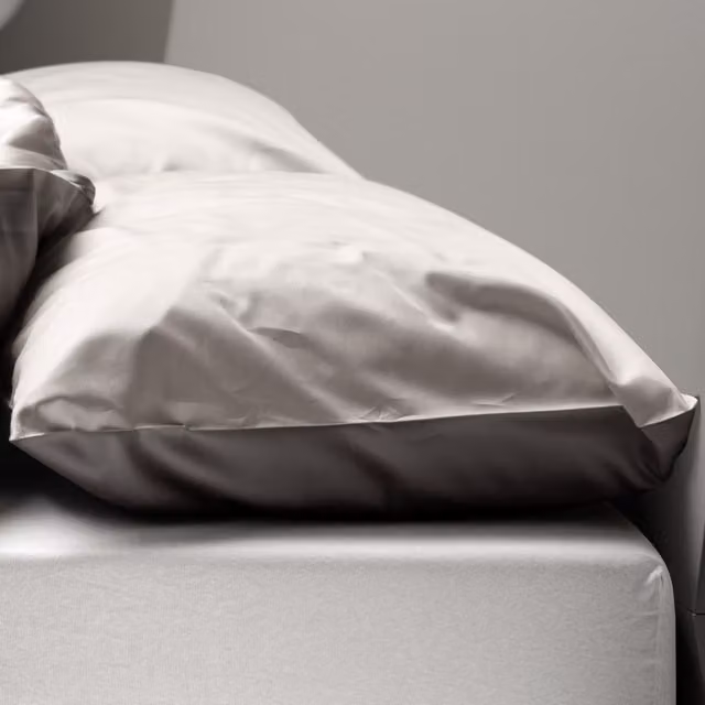 Federa copricuscino reversibile DaunenStep Oasi Kiss in cotone Mako Satin grigio