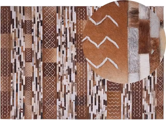 Tappeto in pelle di vacchetta patchwork con motivi scandinavi BELIANI, colore marrone, L: 230 cm, P: 160 cm