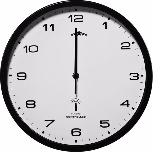 Orologio da parete analogico radio controllato Monzana bianco e nero Ø 31 cm