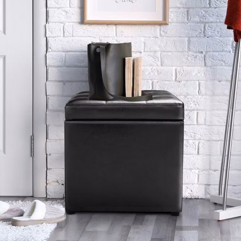 Pouf contenitore multiuso Costway in similpelle nera con struttura in legno, L/P/H: 40 x 40 x 40 cm